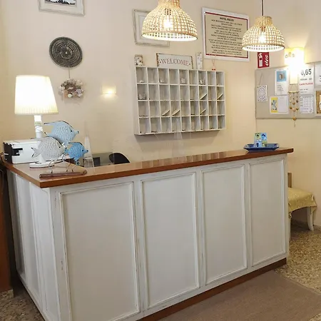 Maeva ,1 Star Lloret de Mar